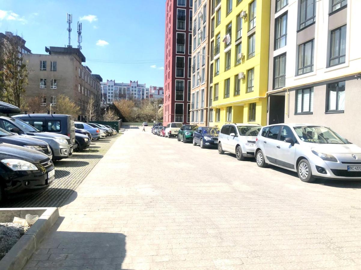 Osapart Cozy Apartment In A Complex Semycvit Львов Экстерьер фото